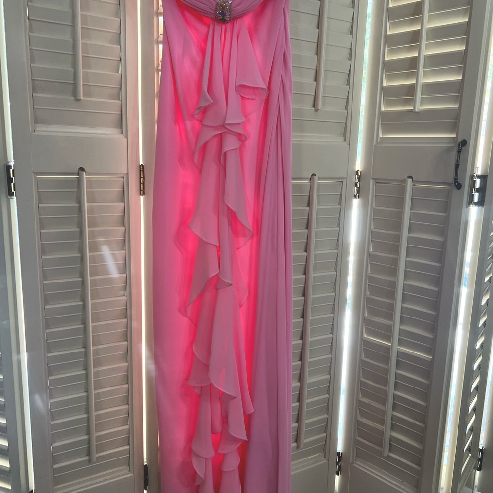 Beautiful Prom or Fancy Dress. Pink chiffon, sleevless, with a straight back.